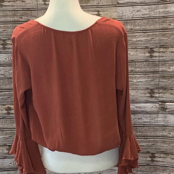 EXPRESS Bell Sleeve Burnt Orange Boho Top - Picture 4 of 4
